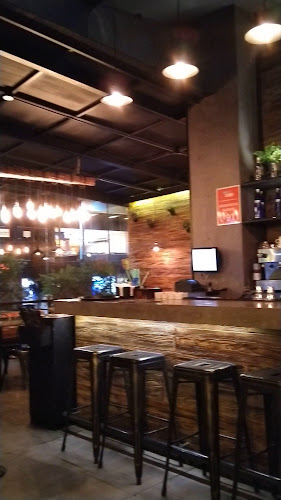 Opinii despre Urban Kitchen & Bar în Quito - Gastronomía y hostelería