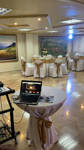 Opinii despre Mercado Central Loja în Loja - Gastronomía y hostelería