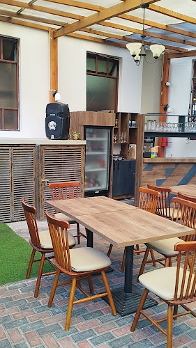 Opinii despre Azar Parrilla Argentina (San Antonio) în Ambato - Gastronomía y hostelería