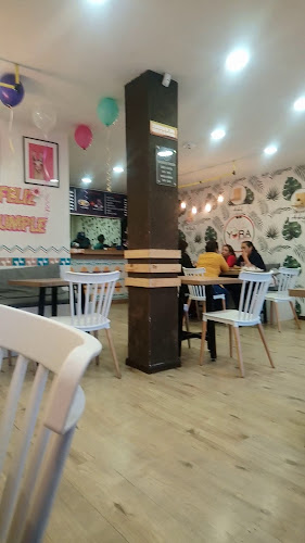 Opinii despre Yura Coffee Bar în Azogues - Gastronomía y hostelería