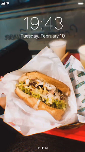 18 de Noviembre &, Loja