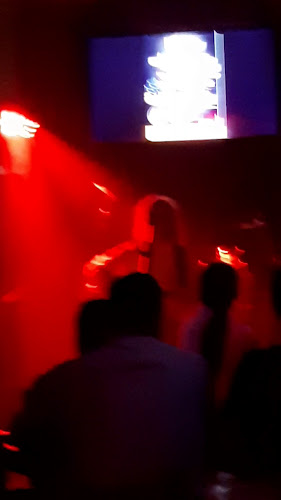 Comentarii opinii despre Ak Bar Rock Y Metal