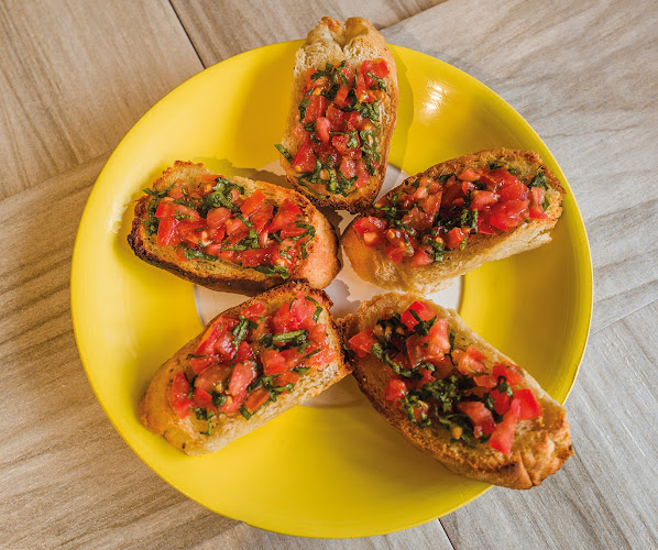 Chamiza Pizzería - Gastronomía y hostelería