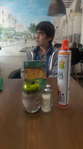 Simón 7-84 - Cuenca