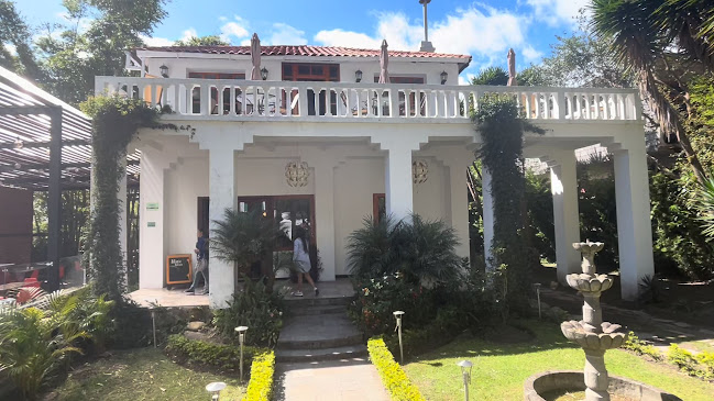 The Magic Bean Restaurante, Banos de Agua Santa