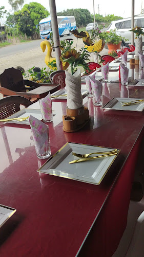 Opinii despre Cabaña La Villa Verde în Quevedo - Gastronomía y hostelería