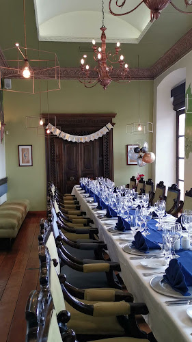 Opinii despre La Vid Restaurante în Quito - Gastronomía y hostelería