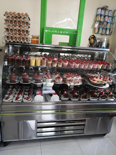 PANADERÍA y PASTELERÍA "PAN AVELLANAS " - Riobamba
