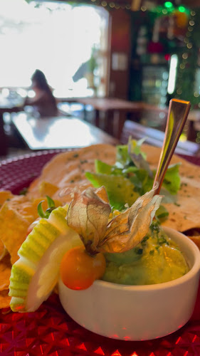 Comentarii opinii despre BONGO WINGS