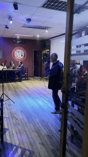 Comentarii opinii despre Common Grounds Sports Bar & Grill