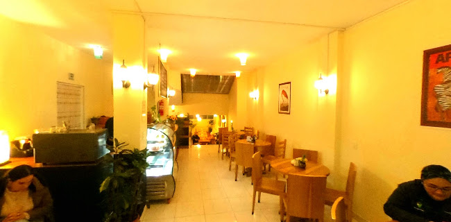 Pizzería Restaurante La Alpujarra - Otavalo