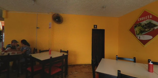 Opinii despre Asadero Don Pollo în Santo Domingo - Gastronomía y hostelería