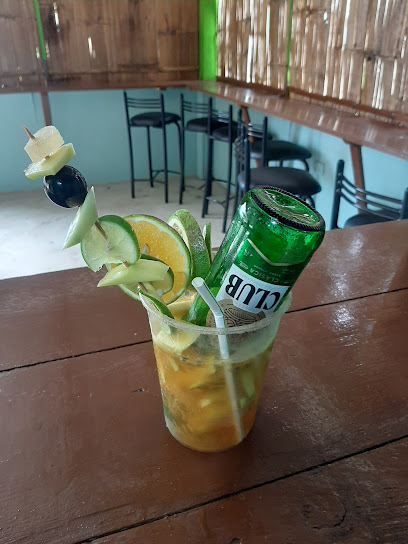 BAR RESTAURANT CARMITA / COMUNIDAD SHUAR