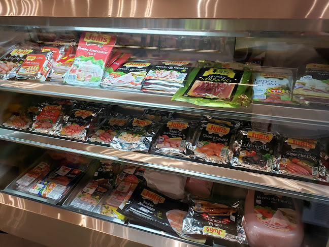 Opinii despre 4Buy Market Top în Quito - Gastronomía y hostelería