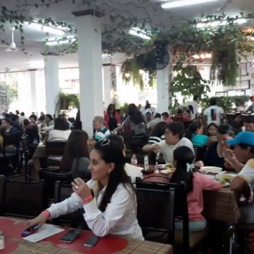 Opinii despre Restaurante El Riobambeñito Guayllabamba în Quito - Gastronomía y hostelería