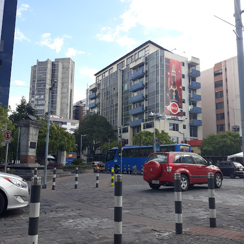 Juan León Mera, Quito 170143