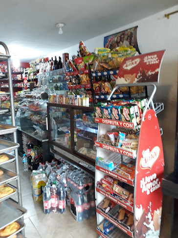 Panaderia Y Pasteleria El Manjar