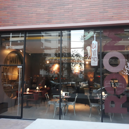 Room Gastro Wine Bar