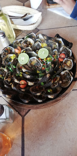 Opinii despre El Muelle de la Calle Real în Tabacundo - Gastronomía y hostelería