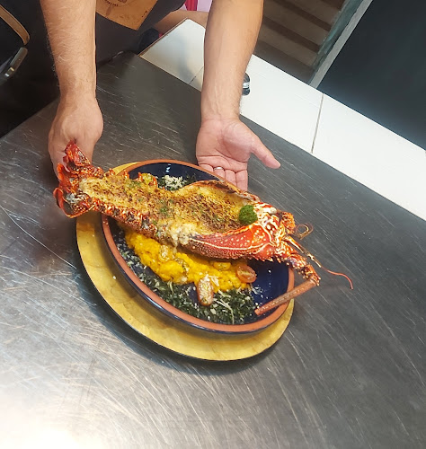 CATS Restaurante - Cumbayá - Quito