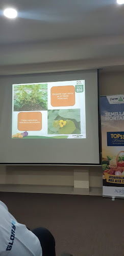 Cdla. Los Vergeles Calle 23A, Dr. Carlos Julio Arosemena No. 1-6-7, Intersección Av. 38C Mz. 263, Zona Industrial "Los Vergeles", Guayaquil