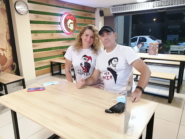 Opinii despre Taita Gourmet în Machala - Gastronomía y hostelería