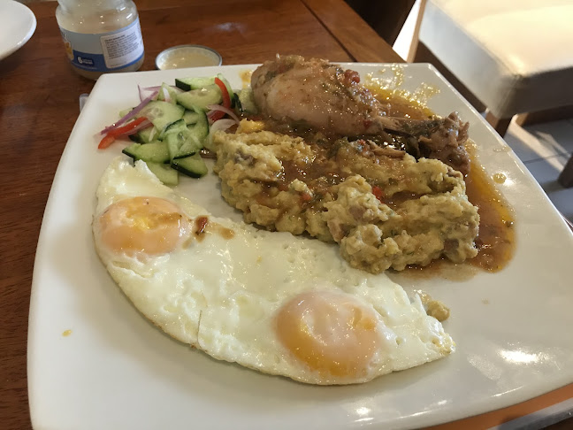 Comentarii opinii despre Chasky Kfé - Restaurante Mini Market Boutique