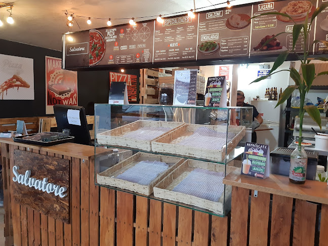 Opinii despre Pizzeria Salvatore în Sangolquí - Gastronomía y hostelería