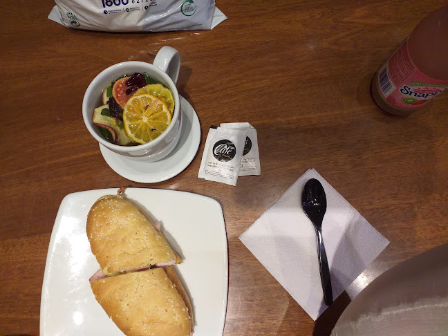 Pollos Gus - Latacunga