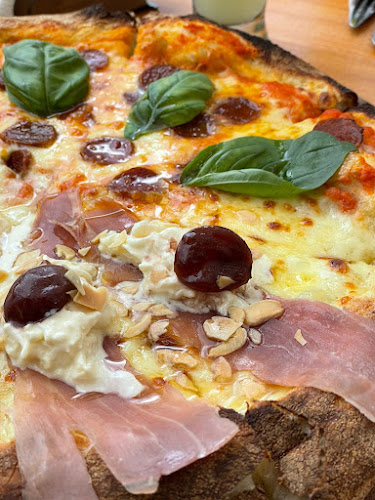 Rabiatto pizzeria - Gastronomía y hostelería