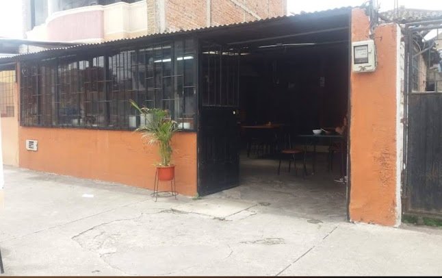 Opinii despre Caldo de morcilla y fritada de Don Hernan Peña în Ambato - Gastronomía y hostelería