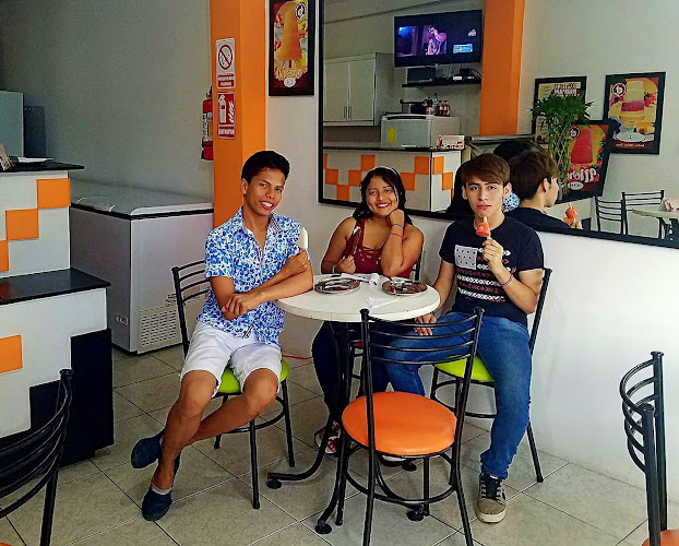 Heladería "Kai Kai".