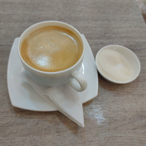 Comentarii opinii despre Bogati Baños Calle Maldonado