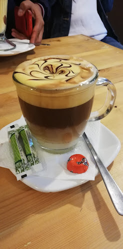 Comentarii opinii despre Ponche Suizo Baños