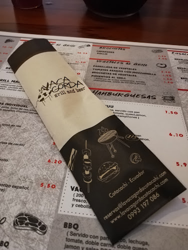 Pedro Moncayo Entre Imbabura Y, C. 10 de Agosto, Cotacachi