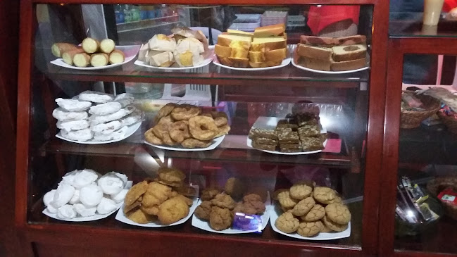 Comentarii opinii despre Panadería Y Dulcería La Delicia