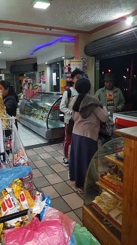 Opinii despre Panadería Y Pastelería Provipanes. în Cotacachi - Gastronomía y hostelería