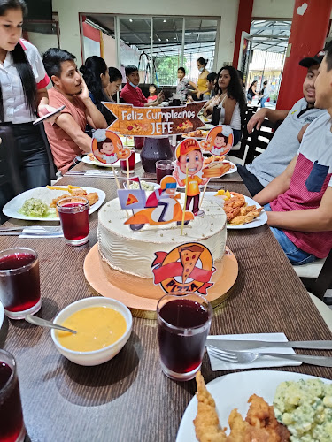 Comentarii opinii despre HUT CHEESE PIZZA