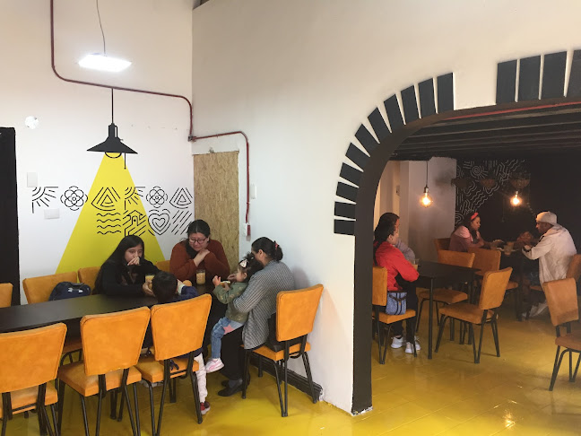 Opinii despre Cafetería Tarqui în Tulcán - Gastronomía y hostelería