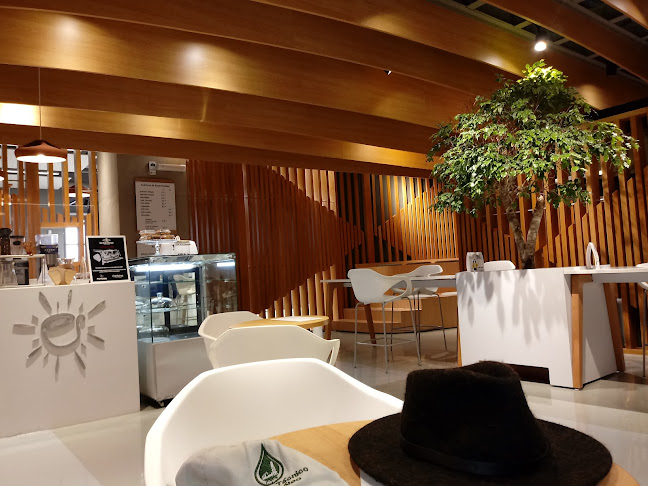 Milagro Cotidiano Café - Gastronomía y hostelería