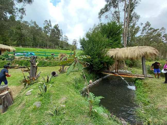 Opinii despre Granja y Restaurante Magia del Tahuando în Angochagua - Gastronomía y hostelería