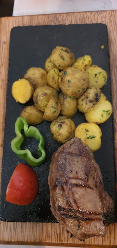 Comentarii opinii despre AMARELO CAFE RESTAURANTE