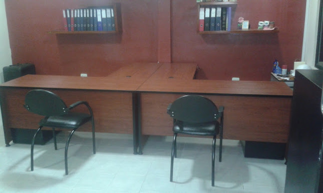 252R+M5C, Calle llanganates y Guacamayos, Tena