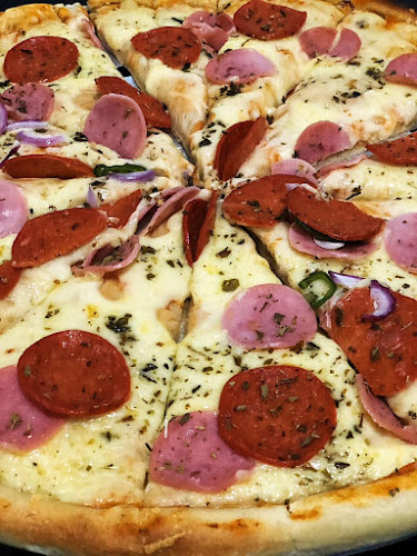 Pizzería "VIVA LA PIZZA"