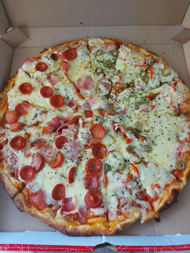 Comentarii opinii despre PIZZA Y MAS.........