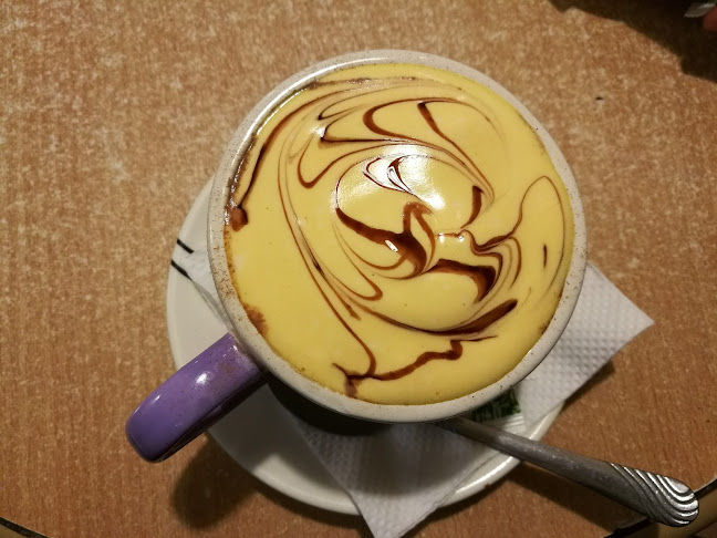 Eloy Alfaro 4-24 y, Baños de Agua Santa