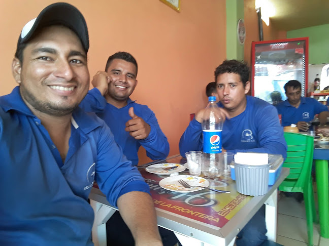 Comentarii opinii despre Hornado Al Paso 4