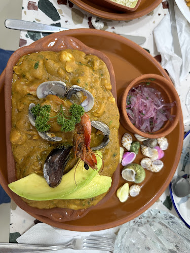 C. 110 102, Manta 130203