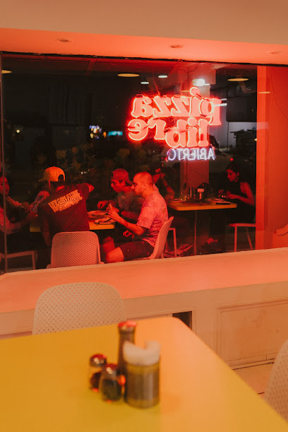 Pizza Libre Urdesa