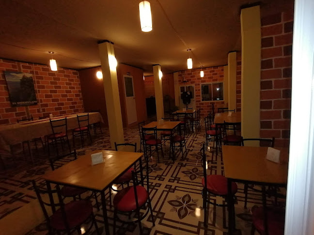 Comentarii opinii despre EL GRIILL DE VICO PARRILLADAS Y MARISQUERIA